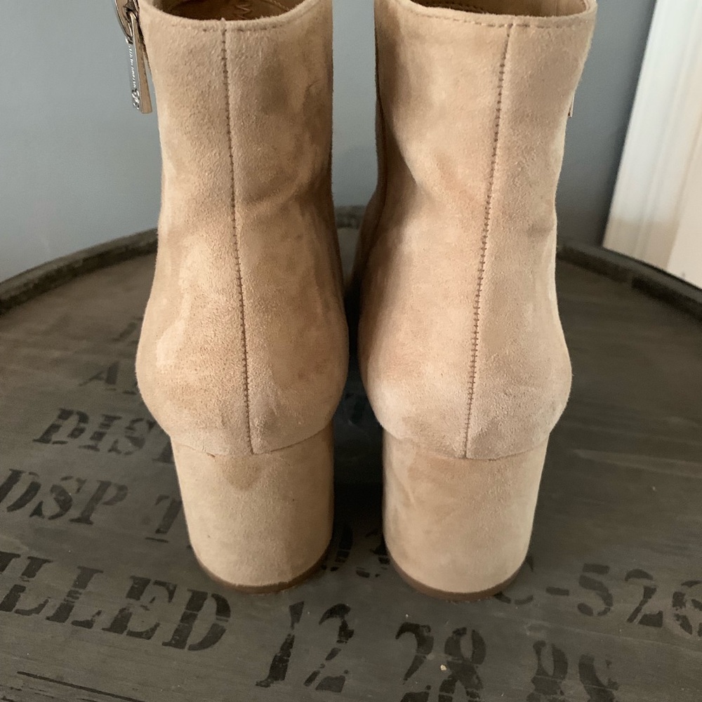 Jessica Simpson Booties - Picture 4 of 8